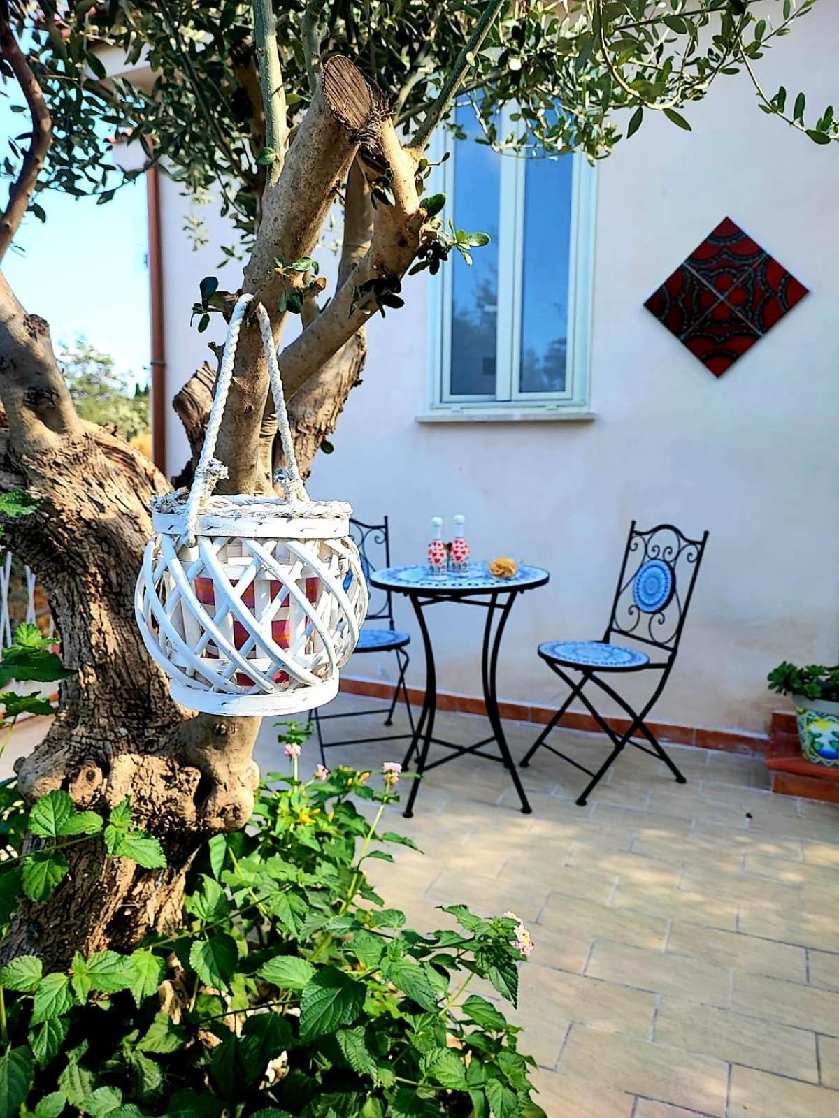 La Casetta Degli Ulivi ปาแลร์โม ภายนอก รูปภาพ